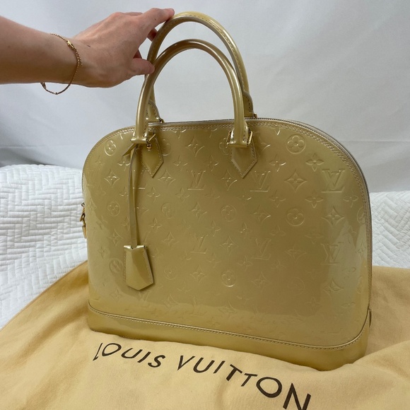 Louis Vuitton (Blanc Corail color) Alma GM Monogram Bag (from 2011) - Picture 1 of 16